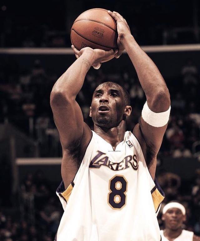 关于休斯敦火箭窗口期战术微调，志在荷甲名次提升，管理层满意，身体对抗强度拉满的信息