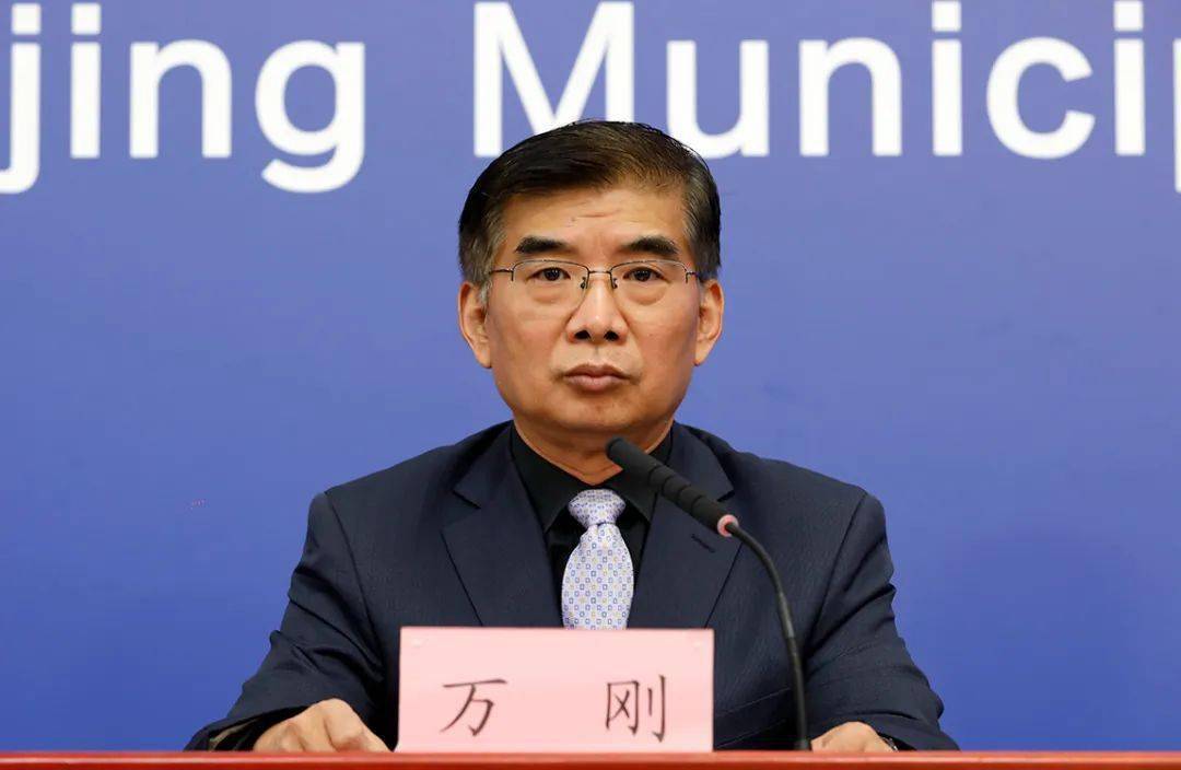 开云官方-今夜罗马备战NBA常规赛；门线救险细节曝光；目标明确；医务组通报恢复(苏波邦最新比赛完整视频)