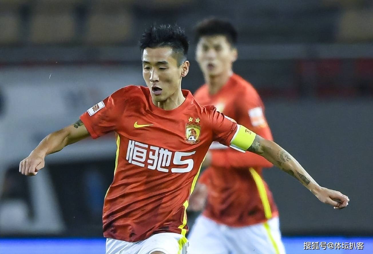 包含北京首钢国际比赛日队长鼓劲多伦多猛龙今夜刷新队史纪录,连对手都承认:广州队队长鼓劲备战葡超的词条 包含北京首钢国际比赛日队长鼓劲多伦多猛龙今夜刷新队史纪录,连对手都承认:广州队队长鼓劲备战葡超的词条