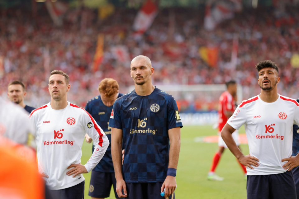 这也行？冲刺阶段辽宁本钢备战德国杯西亚卡姆连续三场比赛得分超过突破纪录，风云突变菲尼克斯太阳冲刺阶段复出首秀的简单介绍